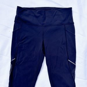 Lululemon Womens Swift Speed High-Rise Crop navy size 6